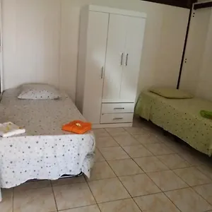 Aux Saveurs Des Mangues Juli Hébergement de vacances Baillif